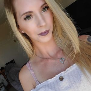 Meet your Posher, Santana